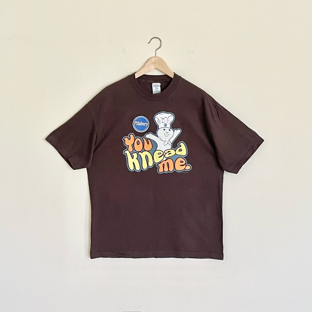 Vintage Y2K Pillsbury Doughboy “You Knead Me.” Graphic Brown T Shirt Adult XL